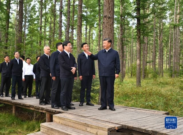 习近平在河北承德考察时强调 贯彻新发展理念弘扬塞罕坝精神 努力完成全年经济社会发展主要目标任务