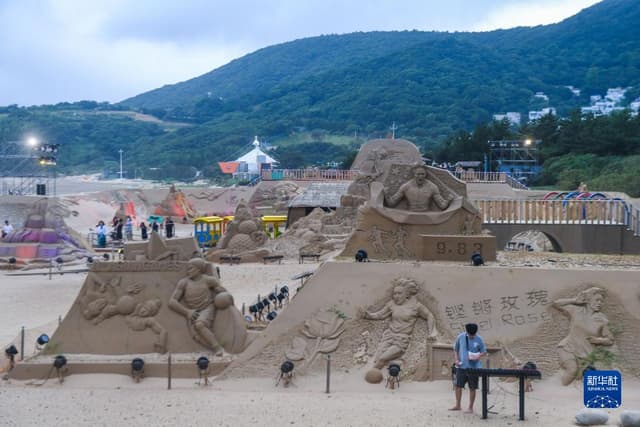 浙江舟山国际沙雕节正式启幕