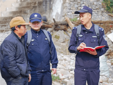 背包警务助力矛盾纠纷一线排查化解