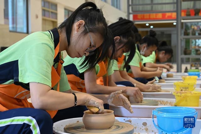 福建泉州：“花样课堂”为听障学生就业筑梦