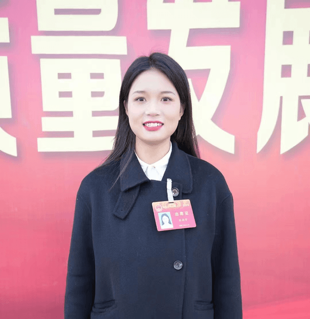 “95后女村支书”爆红网络，本人发声