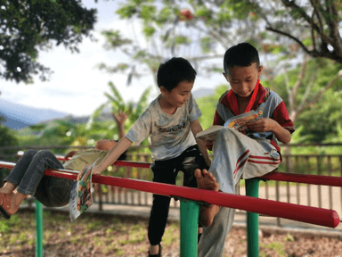 教育送读入校：校园是个小舞台，随性自然你做“主”