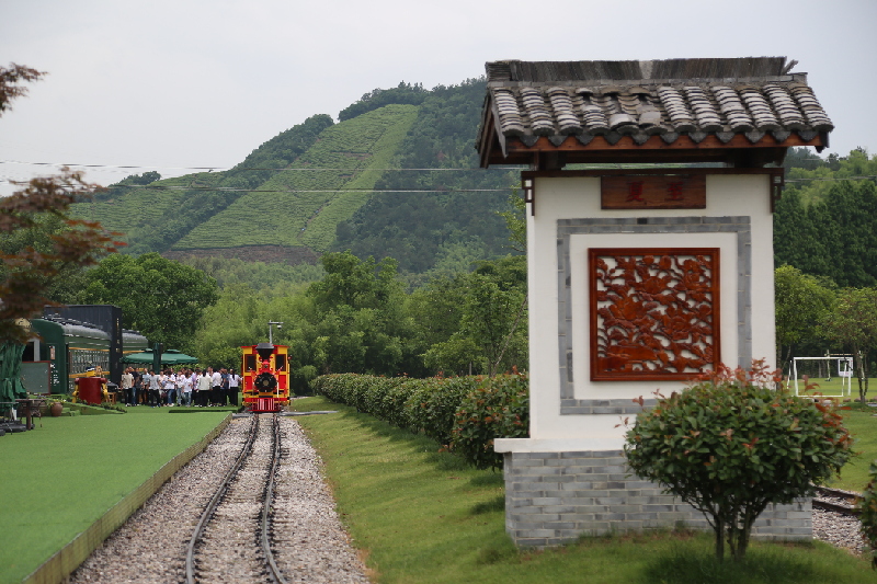 “千万工程”，一份中国式现代化的乡村样本