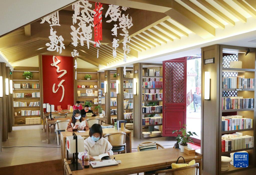 当美丽邂逅书香——四川眉山首家湿地公园特色人文书店