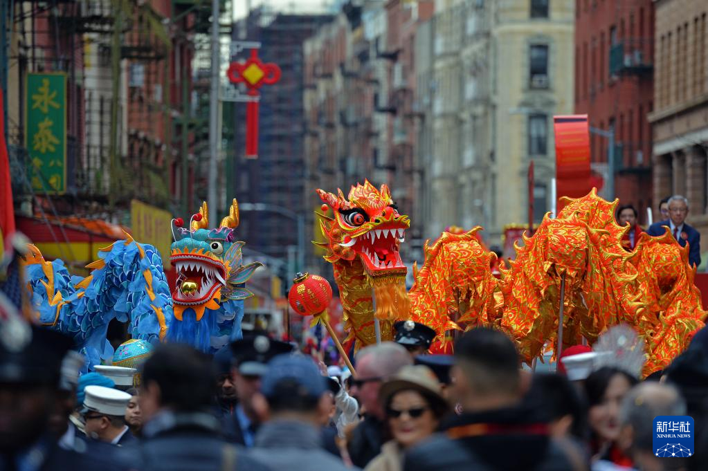 纽约唐人街举行新春大游行文化节