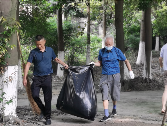 凤凰社区”党群心连心·共建同心路“美好城市共建行动点亮居民微幸福(图1)